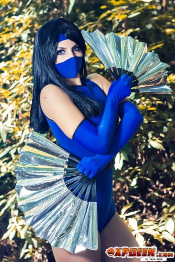 Kitana - Mortal Kombat ( Gabriela Estevão)