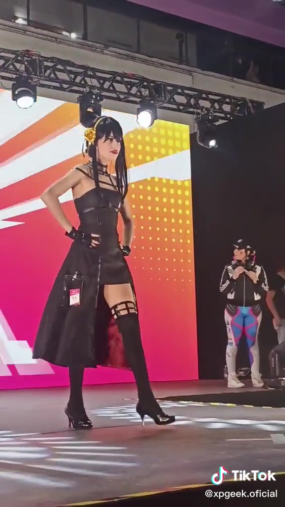 Desfile Cosplay Anime Friends 2022 - Yor - Spy X Family